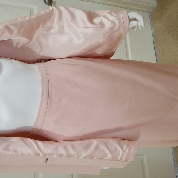 BICCI 2pc pink suit - Picture 3 of 11